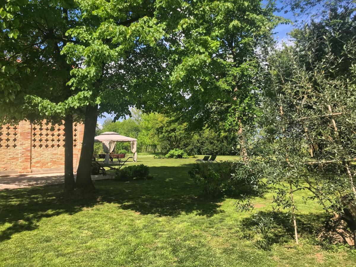 Al Vecchio Fienile Bed & Breakfast San Michele al Tagliamento Bagian luar foto